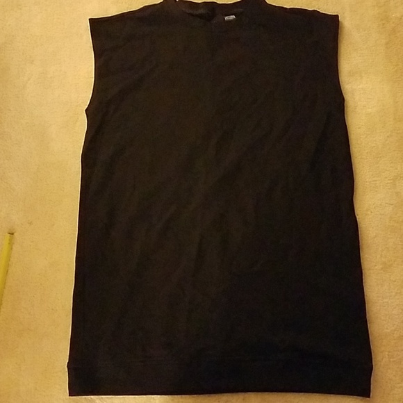 Victoria's Secret Tops - Victoria Secret Sport Top. Must bundle.